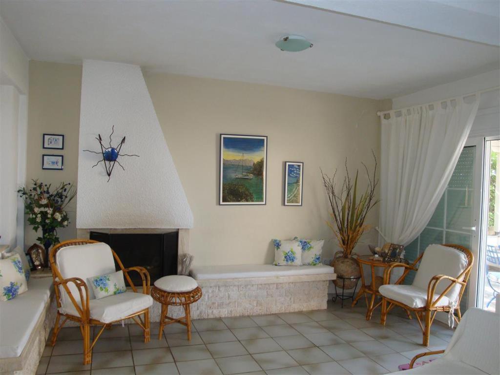 Villa Wonderful House With Private Garden Flogita Exterior foto