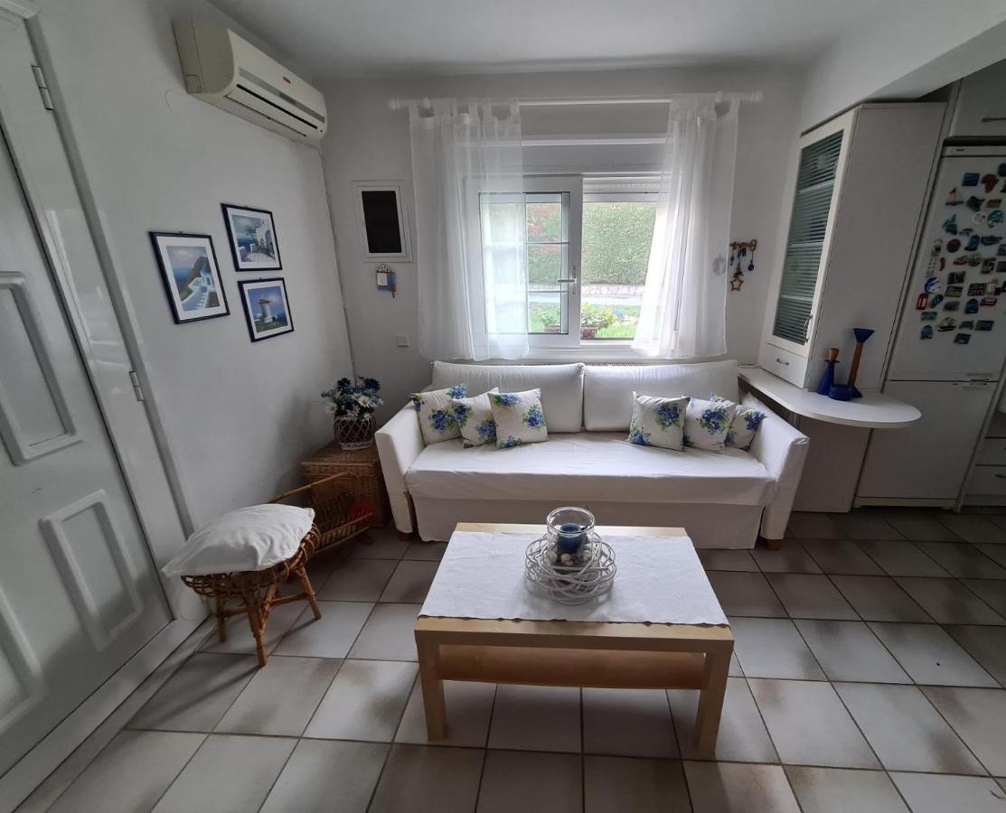 Villa Wonderful House With Private Garden Flogita Exterior foto